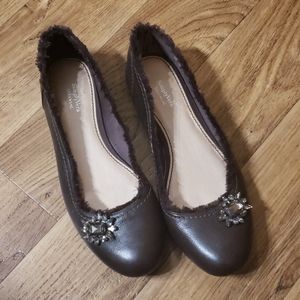 Simply Vera Brown Flats
